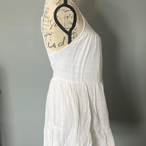 Adorable White Sim & Sam Sleeveless Sundress, Like New, Small - Picture 4 of 6